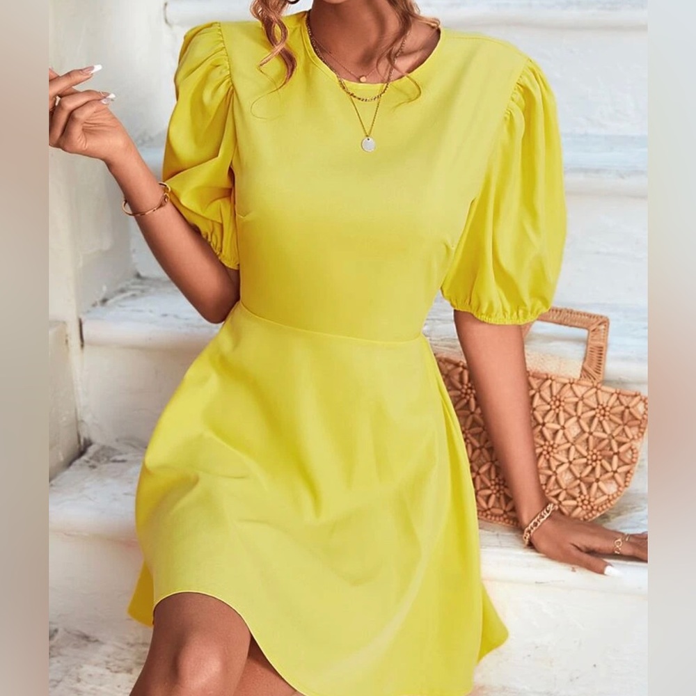 Shein - Picture 2 of 12